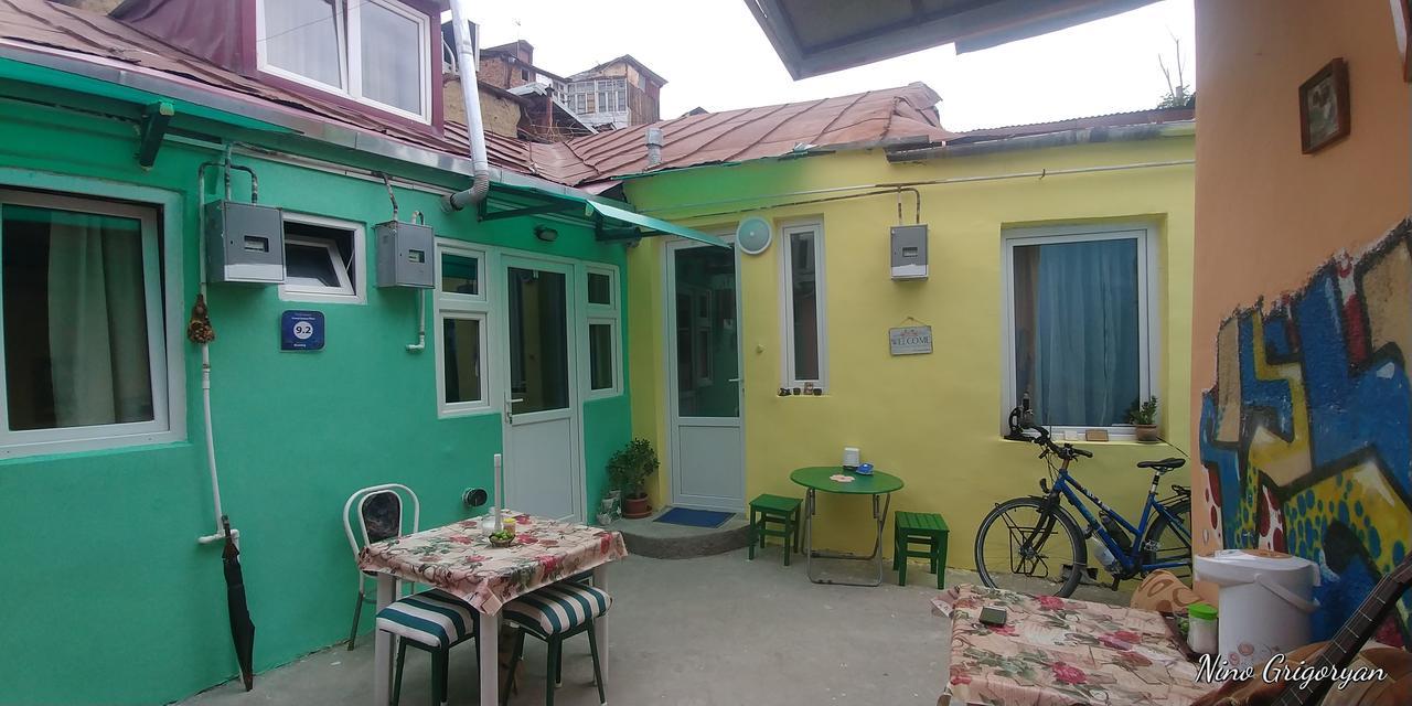 Guest House Nise Tbilisi Eksteriør bilde